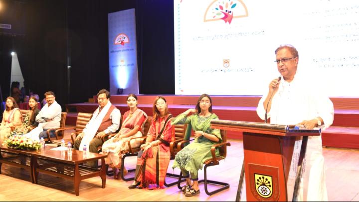 সাংস্কৃতিক অগ্রযাত্রাকে অব্যাহত রাখতে স্বাধীনতার স্বপক্ষের শক্তিকে ক্ষমতায় আনতে হবে